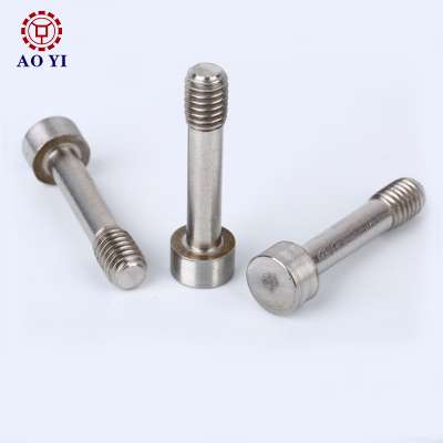 Low head socket cap screw